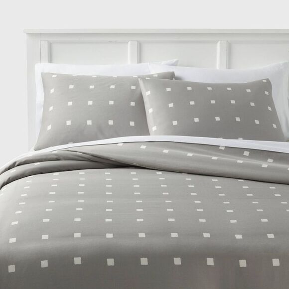 Room Essentials | Bedding | Room Essentials King Printed Easy Care ...